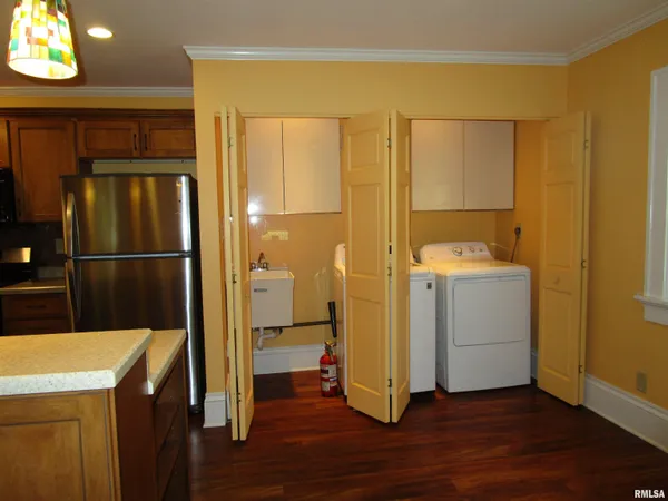 $199,900 | 316 Woodland Place, Jacksonville, IL 62650