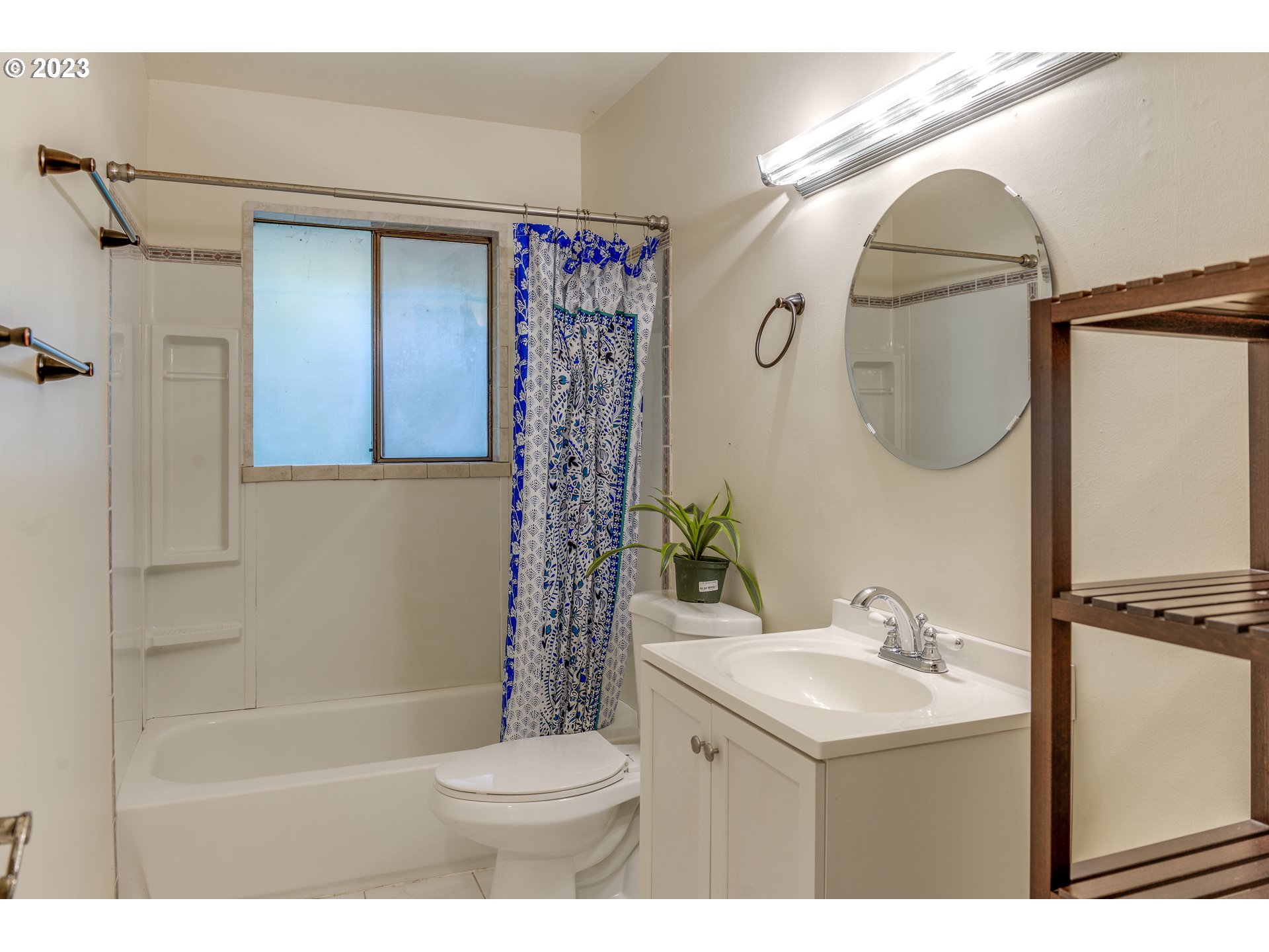 10305 Northwest Leahy Road Portland, OR 97229 - Photo 15 of 30 Gallery Image 15