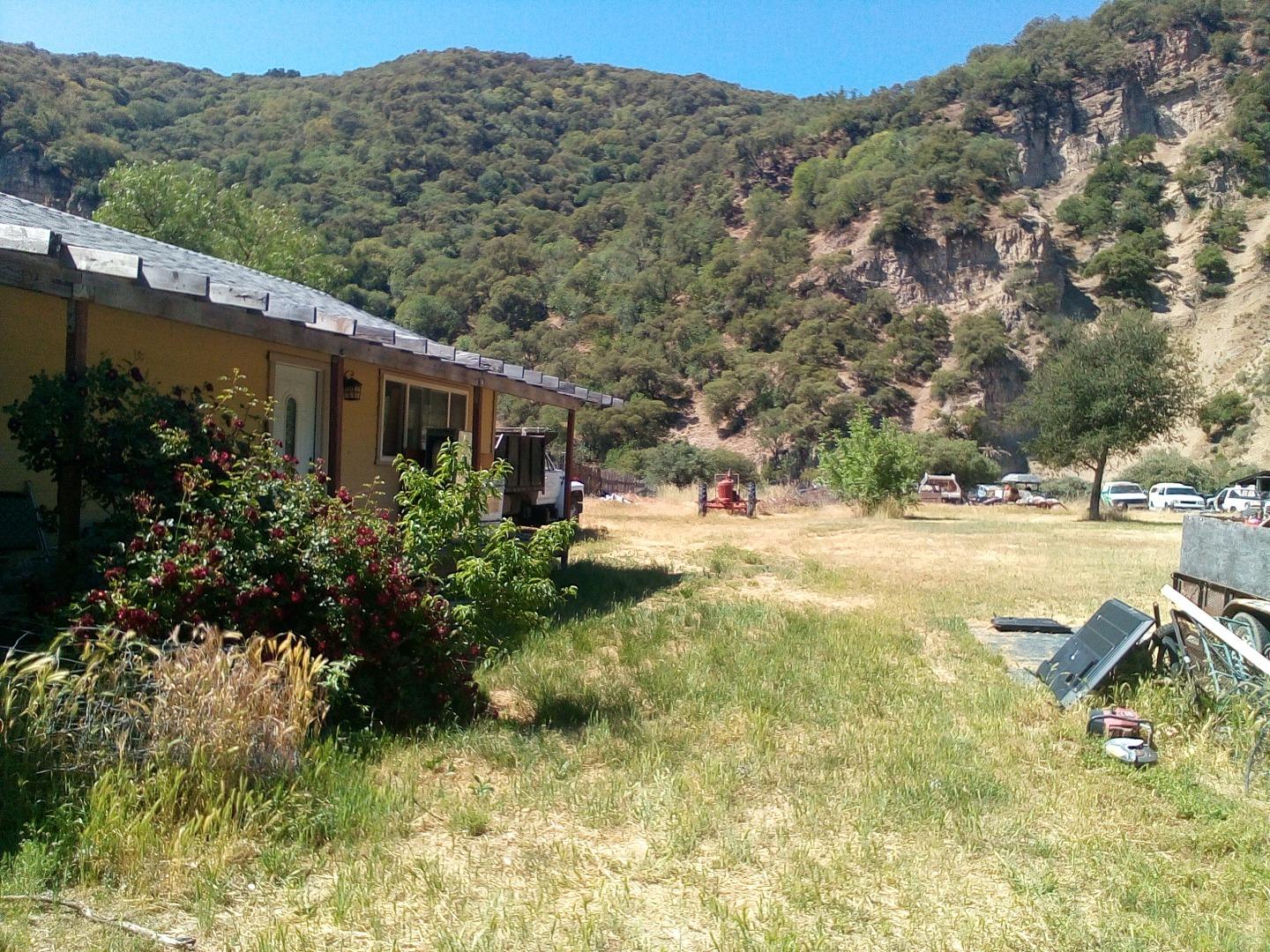 45540 Carmel Valley Road Greenfield, CA 93927 - Photo 3 of 5