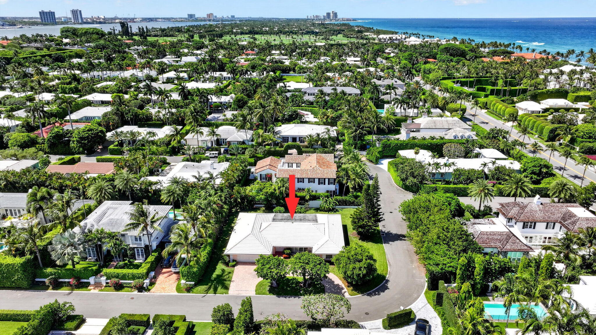 217 Plantation Road Palm Beach, FL 33480 - Photo 18 of 41 47-web-or-mls-DJI_20260518071616_0132_D