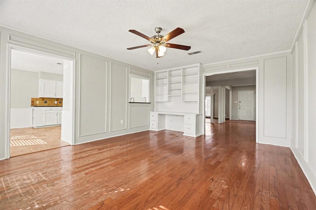 2109 Oakmeadow Street Bedford, TX 76021 - Photo 16 of 31