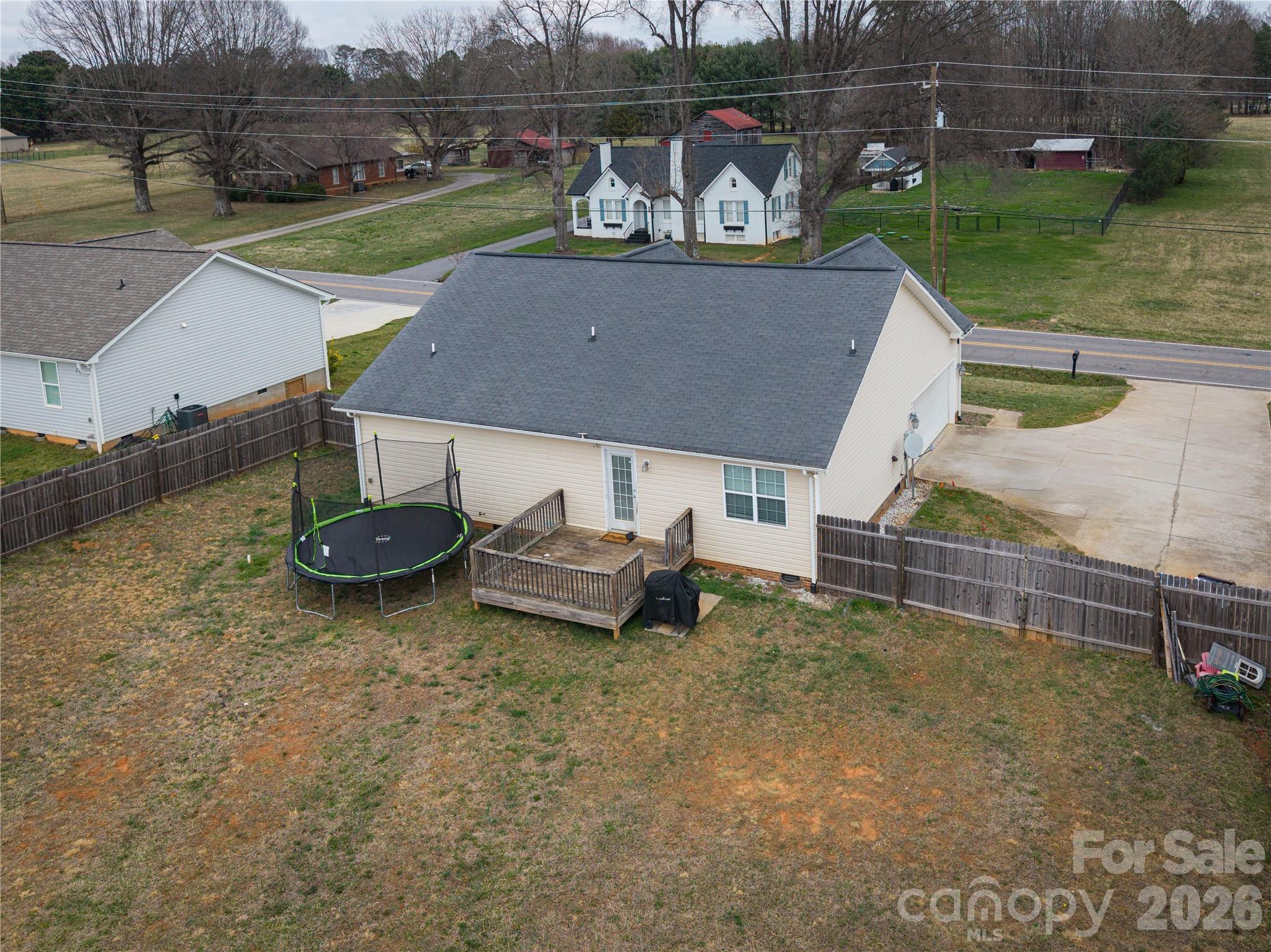 4829 County Home Road Conover, NC 28613 - Photo 2 of 31
