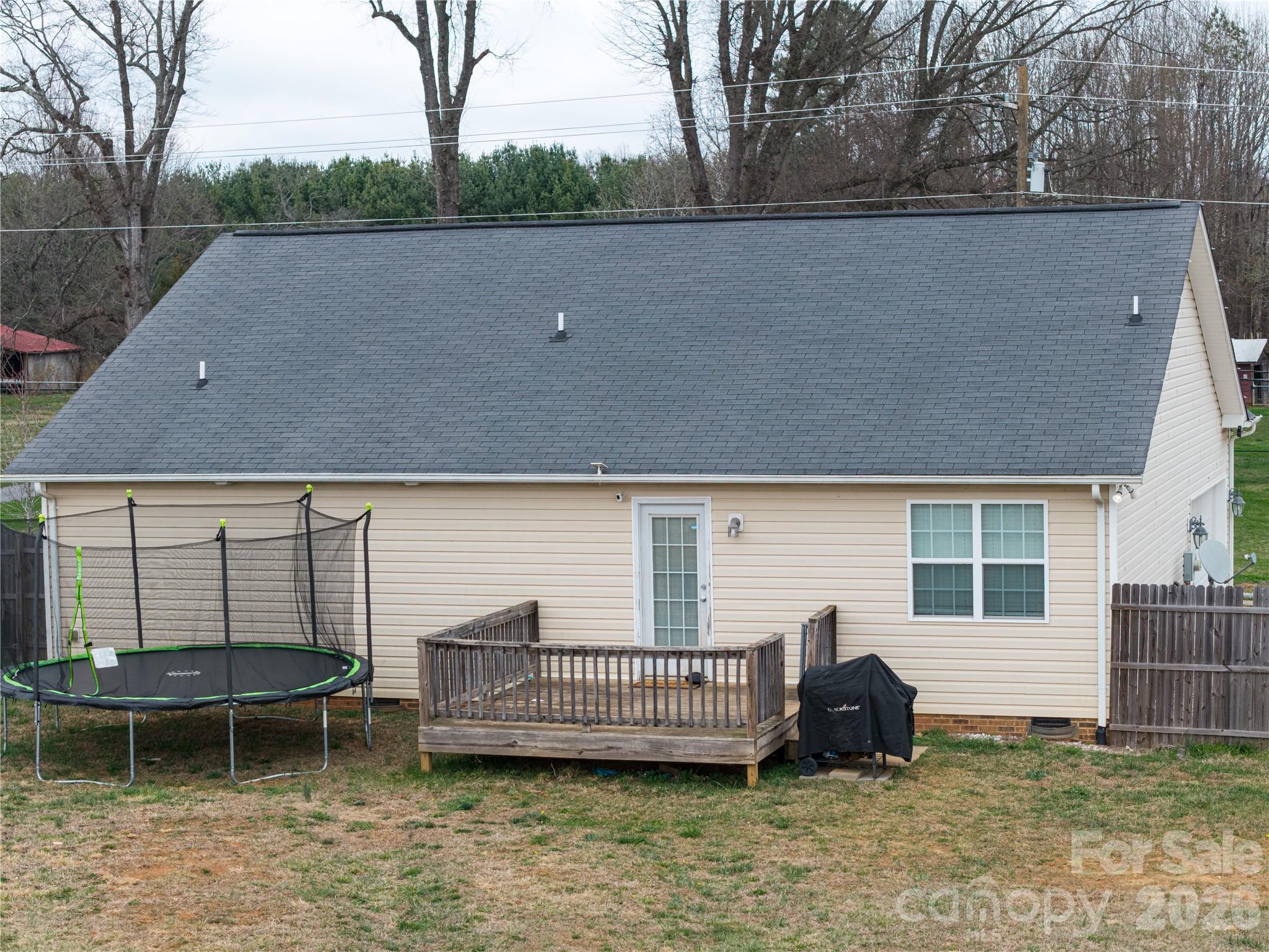 4829 County Home Road Conover, NC 28613 - Photo 5 of 31