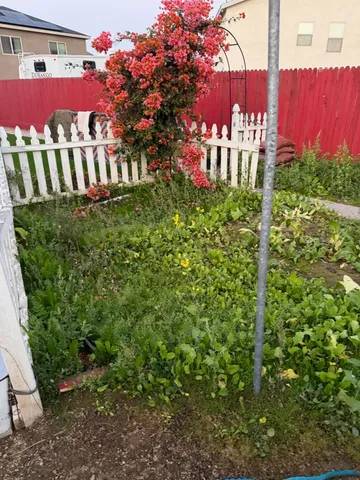 $615,000 | 1616 North Delbert Avenue, Fresno, CA 93722