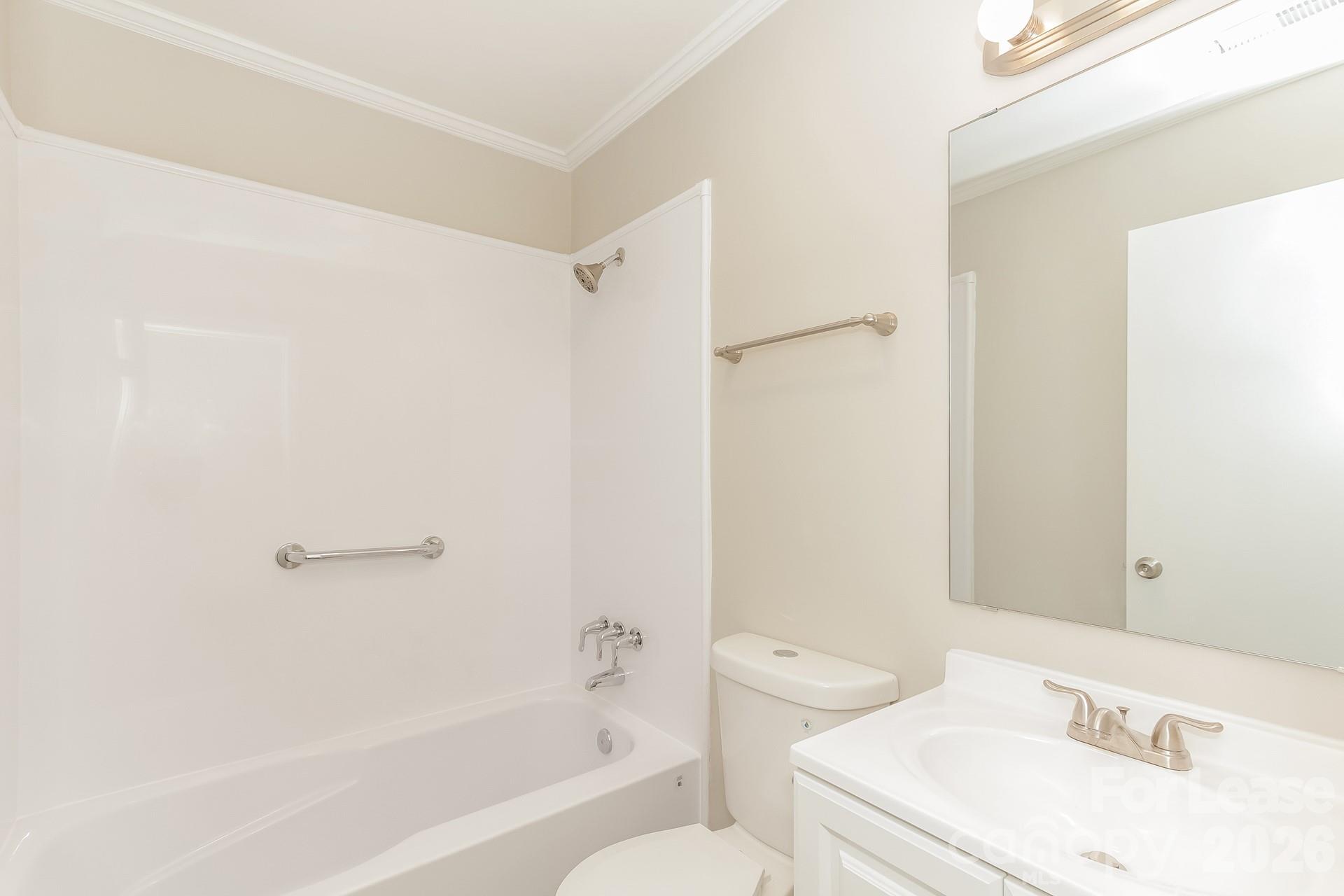 730 Rudd Court Charlotte, NC 28216 - Photo 10 of 16