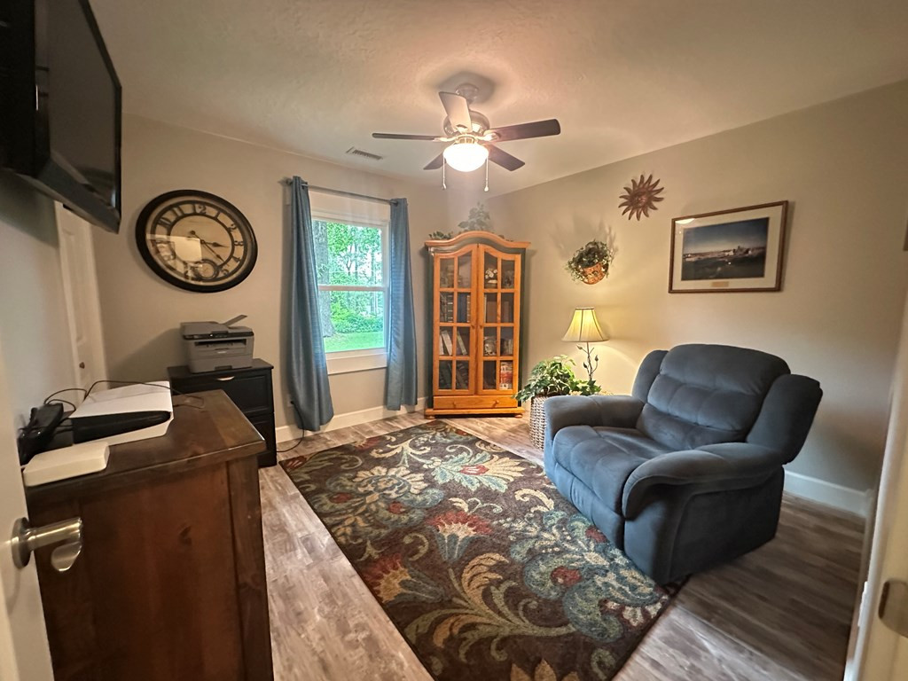 5884 Fish Road Dalzell, SC 29040 - Photo 31 of 42