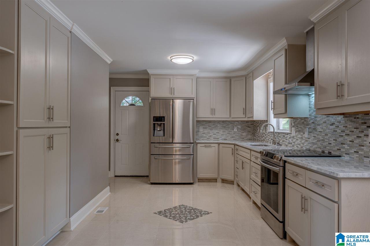 8821 Valley Brook Road Birmingham, AL 35206 - Photo 24 of 37