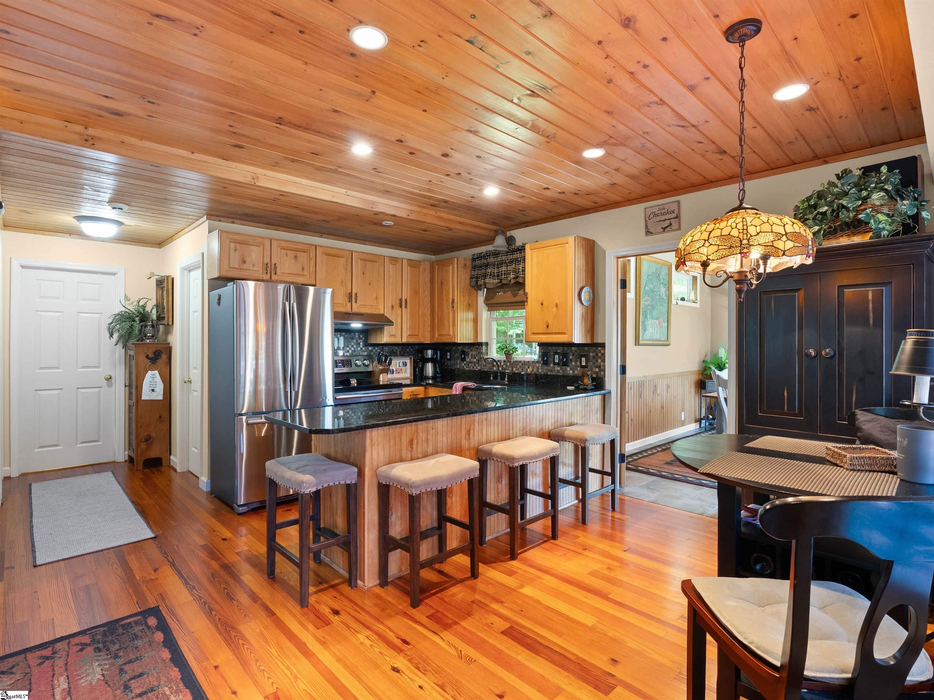 339 Jumping Branch Road Tamassee, SC 29686 - Photo 12 of 50