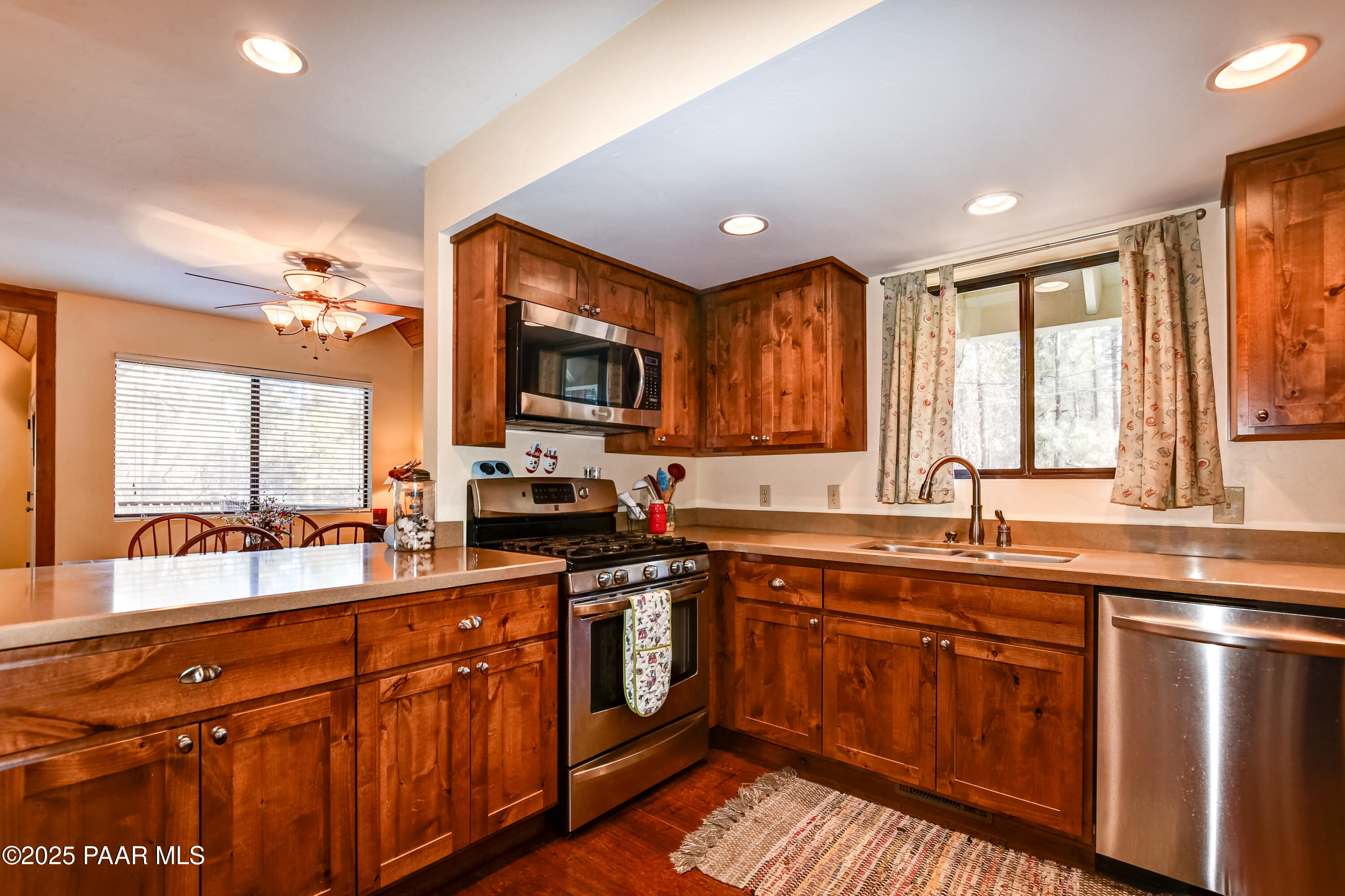 1003 East Stagecoach Road Prescott, AZ 86303 - Photo 16 of 39 Kitchen 4