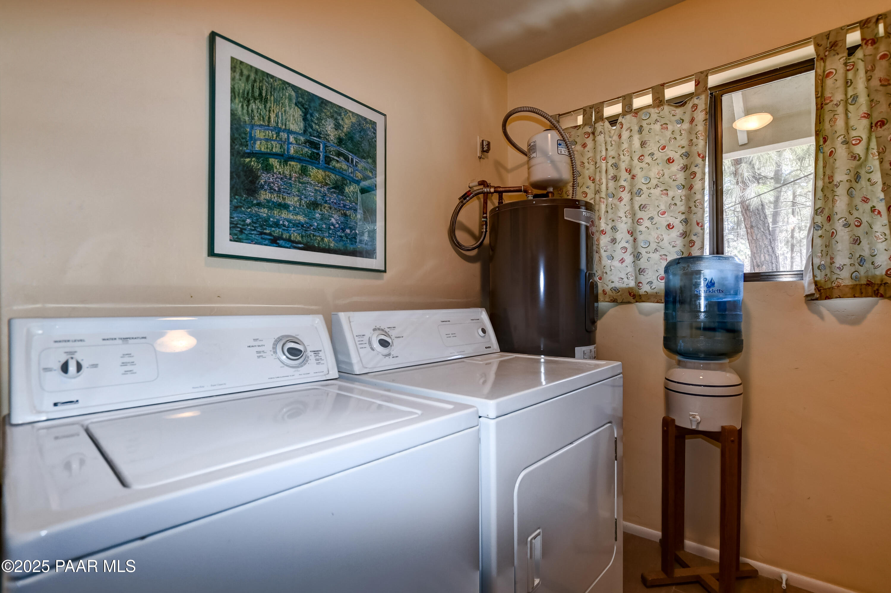 1003 East Stagecoach Road Prescott, AZ 86303 - Photo 26 of 39 Laundry Room 1
