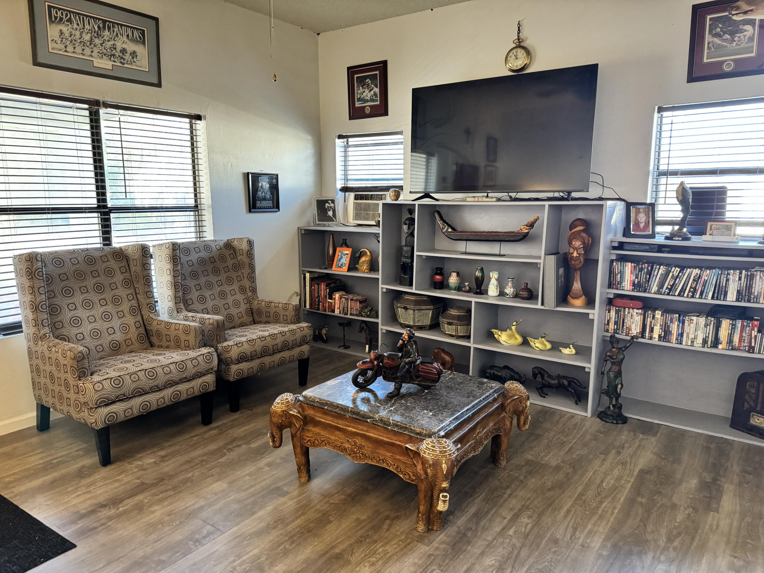 2864 Sixth Street Florala, AL 36442 - Photo 3 of 28 a living room with furniture and a flat screen tv