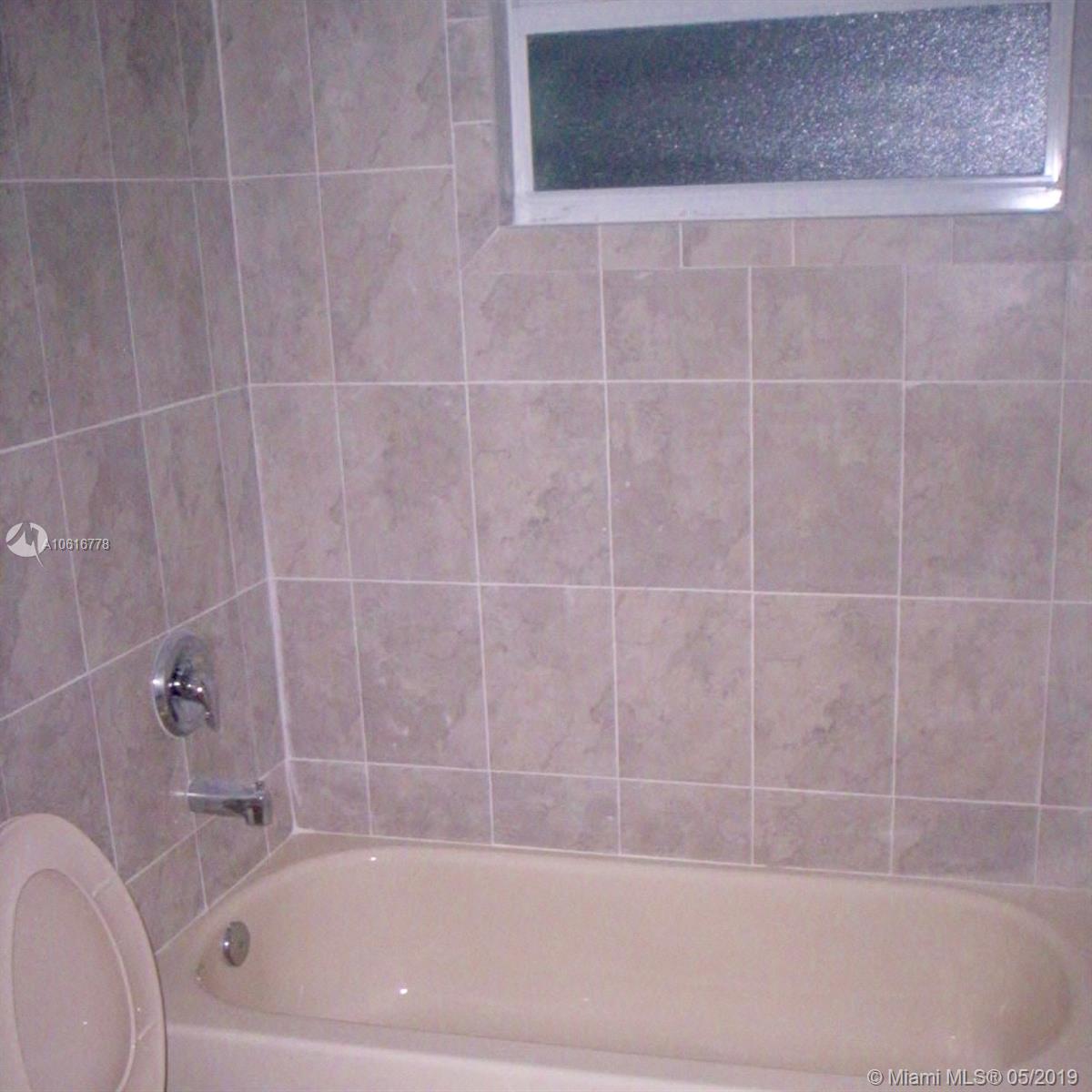 862 Southwest 6th Street Homestead, FL 33030 - Photo 17 of 43 Gallery Image 17