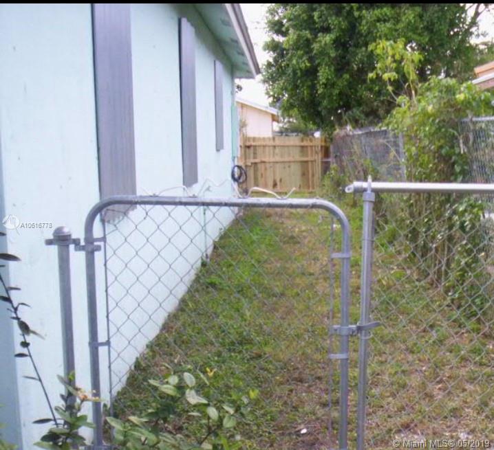862 Southwest 6th Street Homestead, FL 33030 - Photo 23 of 43 Gallery Image 23