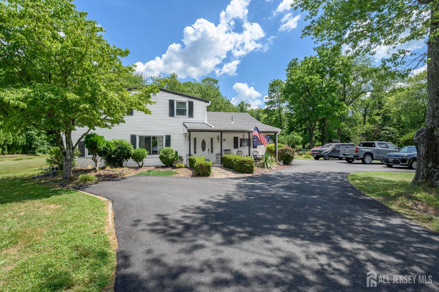 482 Stagecoach Road Millstone Township, NJ 08510 - Photo 22 of 45