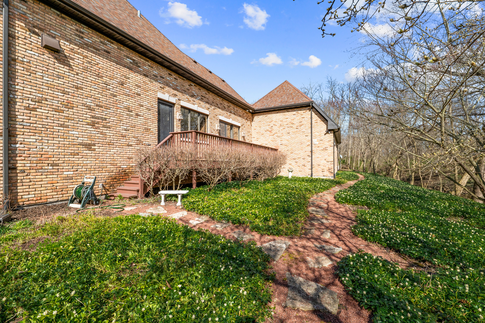 4965 Cemetery Road Morris, IL 60450 - Photo 74 of 82 a backyard of a house with lots of green space
