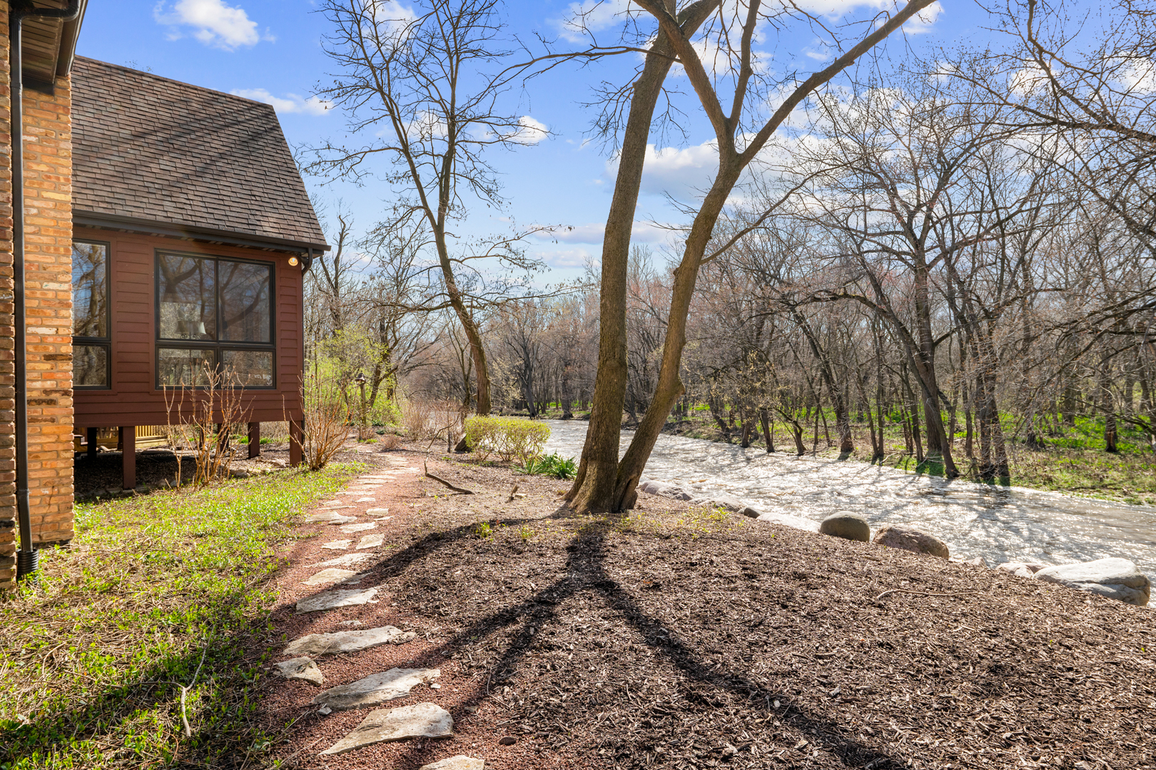 4965 Cemetery Road Morris, IL 60450 - Photo 75 of 82 a view of a yard with snow