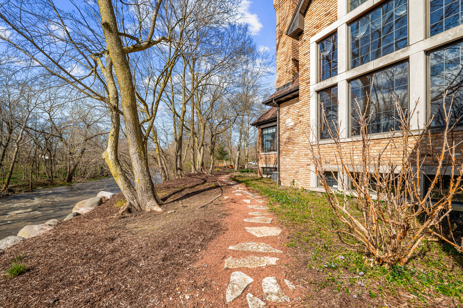 4965 Cemetery Road Morris, IL 60450 - Photo 77 of 82 a view of a backyard with large tree
