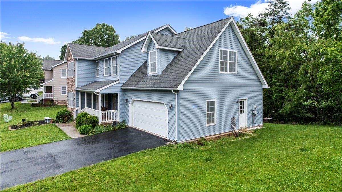 1020 Green Ridge Road Christiansburg, VA 24073 - Photo 41 of 58 Gallery Image 41