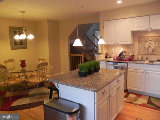 6919 Old Waterloo Road, Unit 1F Elkridge, MD 21075 - Photo 11 of 25 Kitchen