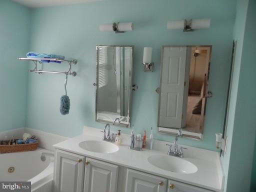 6919 Old Waterloo Road, Unit 1F Elkridge, MD 21075 - Photo 4 of 25 Bath