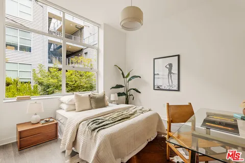 $1,149,000 | 4080 Glencoe Avenue, Unit 217, Marina del Rey, CA 90292