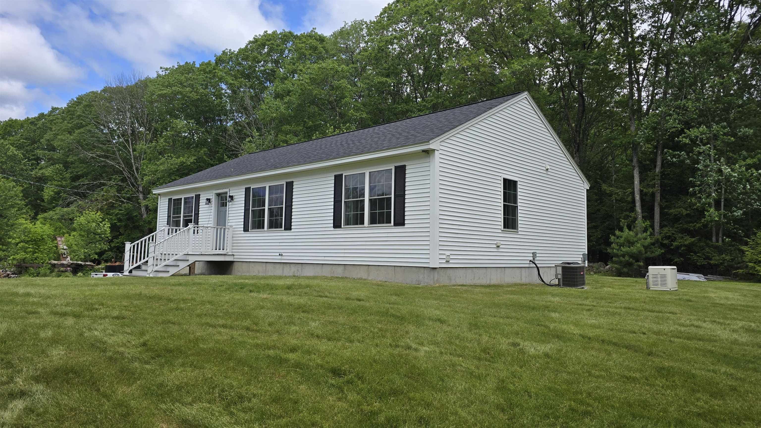 299 Prescott Road Epping, NH 03042 - Photo 45 of 60