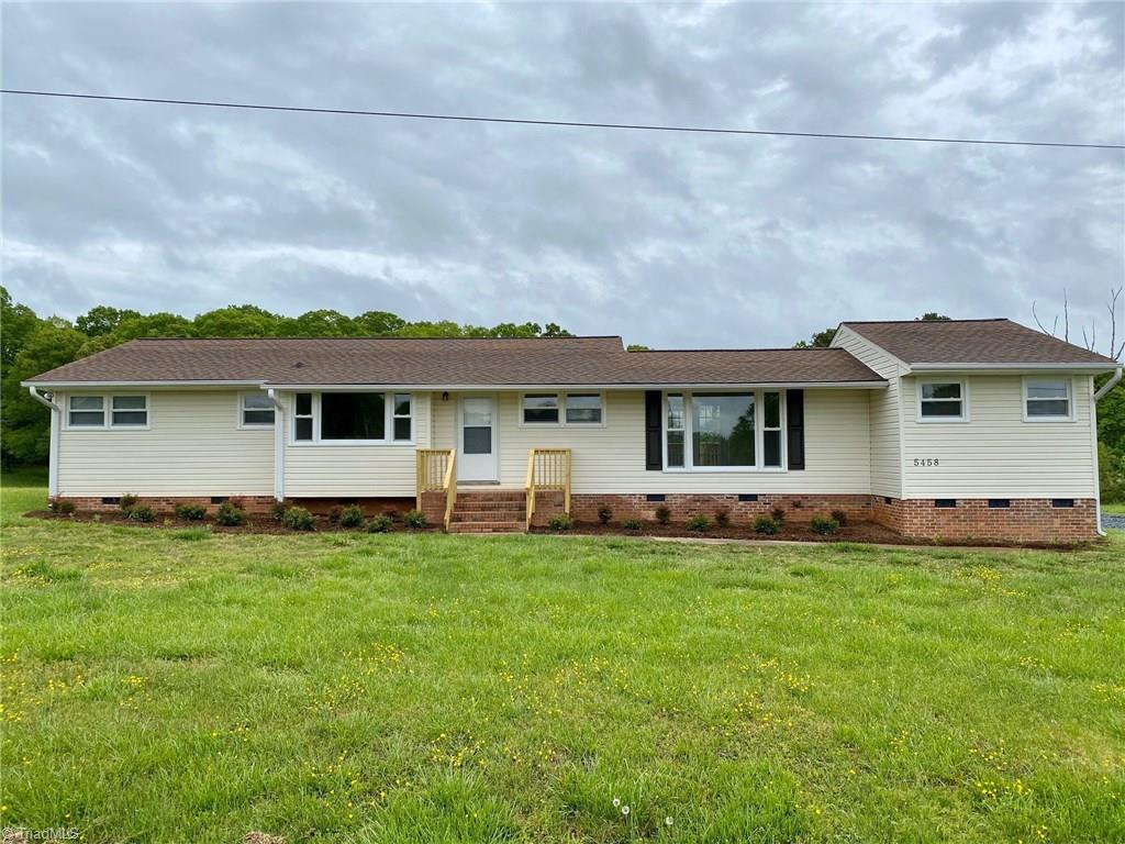 3 Bedroom  Bath home in Northern Randolph County!   Recently updated home with a huge yard and room for garden or horses!