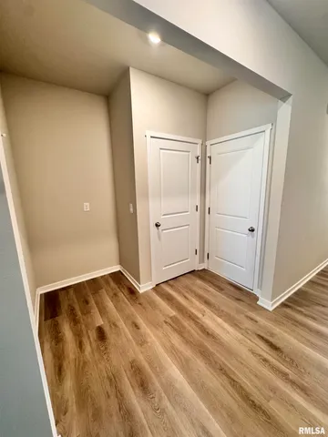 $3,200 | 709 East Bear Drive, Tiffin, IA 52340