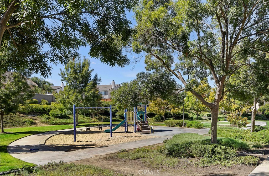 31928 Cercle Chambertin Temecula, CA 92591 - Photo 73 of 74 a park view with a bench and trees