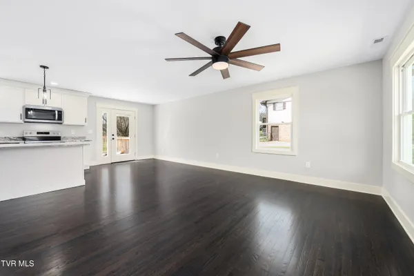 $429,500 | 226 Dorothy Circle, Limestone, TN 37681