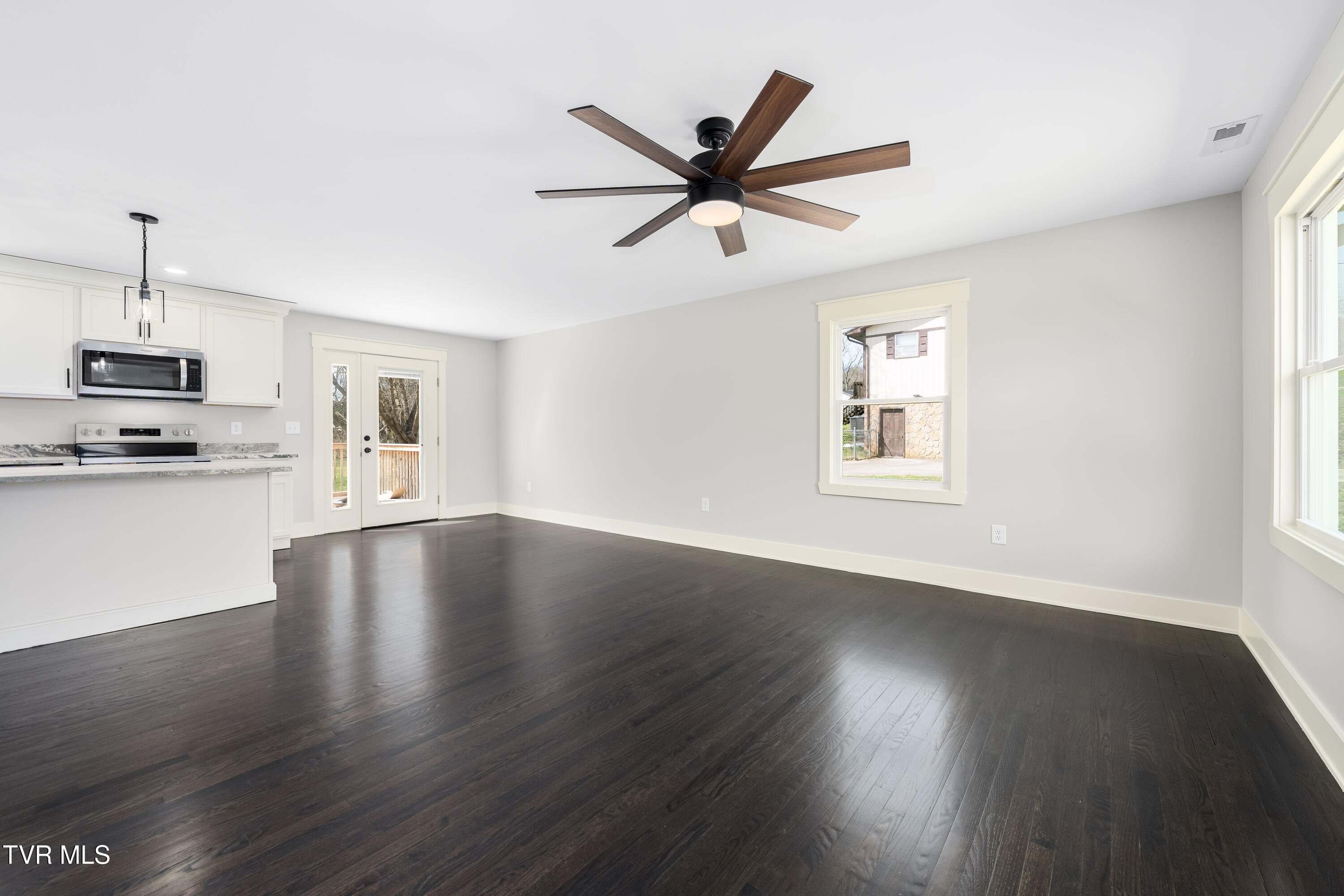 226 Dorothy Circle Limestone, TN 37681 - Photo 32 of 61 226 Dorothy Cir (30 of 61)