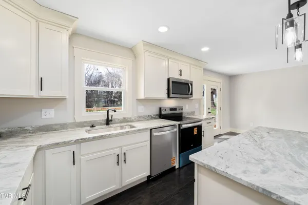 $454,900 | 226 Dorothy Circle, Limestone, TN 37681