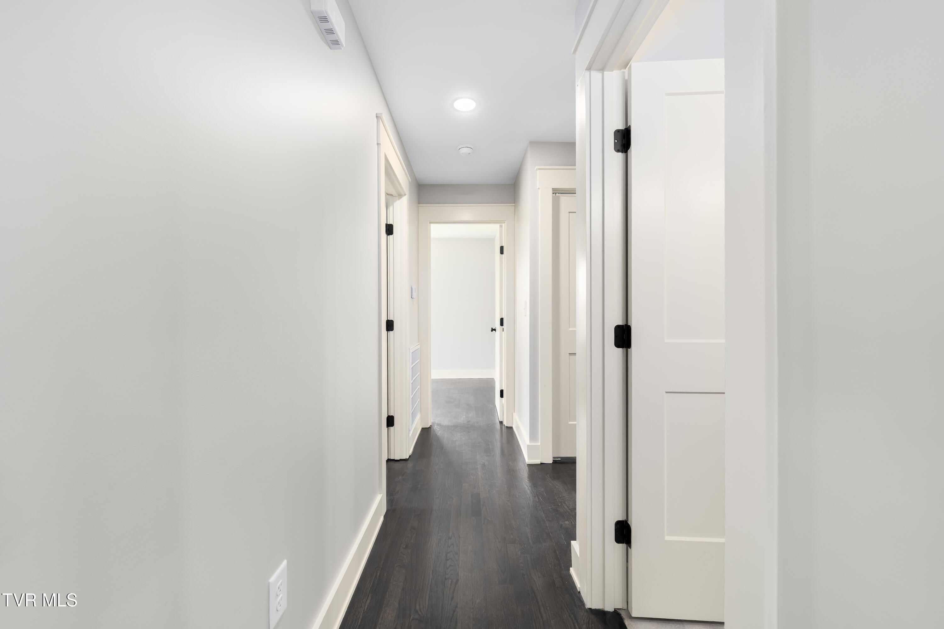 226 Dorothy Circle Limestone, TN 37681 - Photo 41 of 61 226 Dorothy Cir (40 of 61)