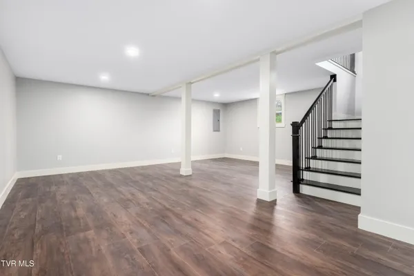 $429,500 | 226 Dorothy Circle, Limestone, TN 37681