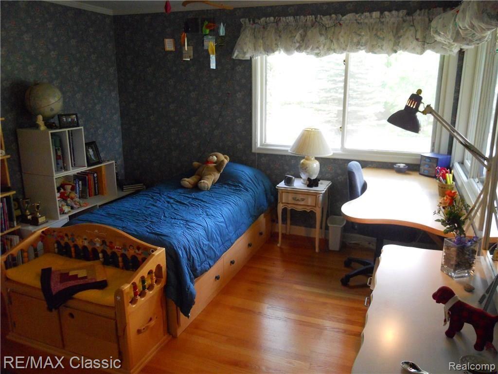 937 Rock Spring Road Bloomfield Hills, MI 48304 - Photo 33 of 41
