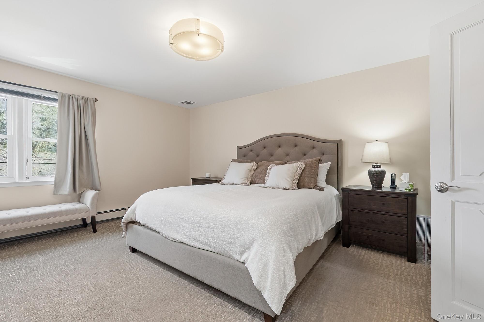 7 Carlton Lane Rye Brook, NY 10573 - Photo 12 of 44 Primary Bedroom