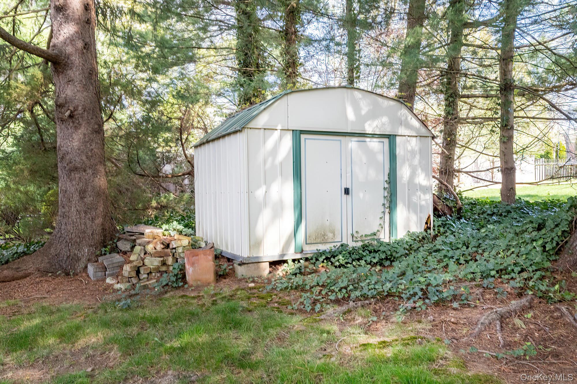7 Carlton Lane Rye Brook, NY 10573 - Photo 36 of 44 Storage Shed