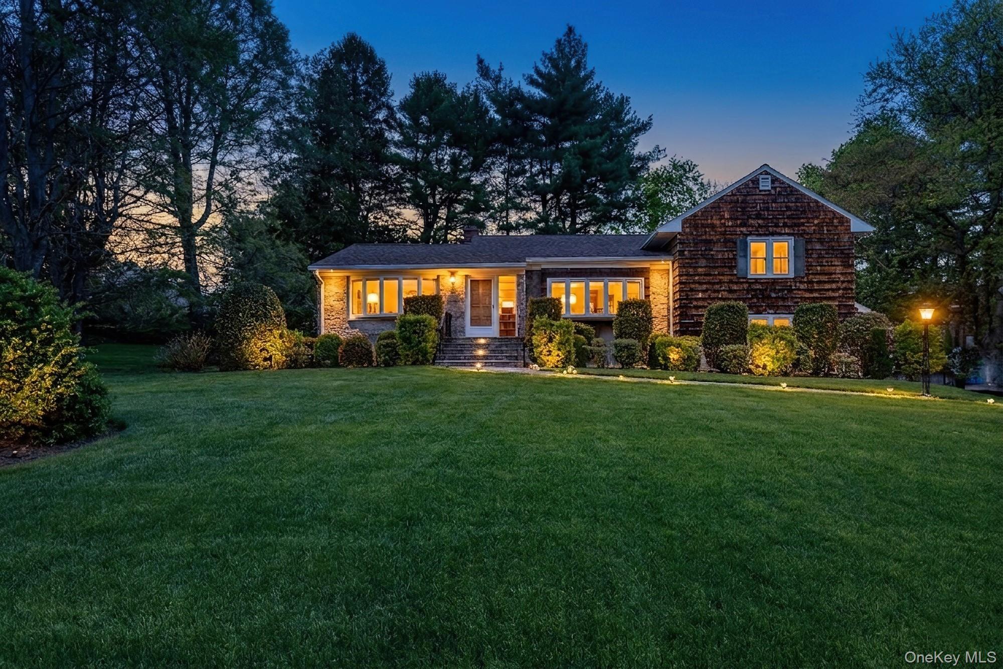 7 Carlton Lane Rye Brook, NY 10573 - Photo 40 of 44 Front of Home