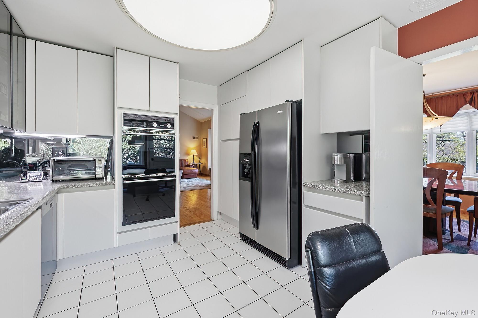 7 Carlton Lane Rye Brook, NY 10573 - Photo 9 of 44 Kitchen