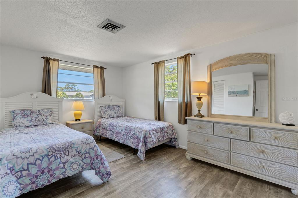 979 Kimball Road Venice, FL 34293 - Photo 25 of 40