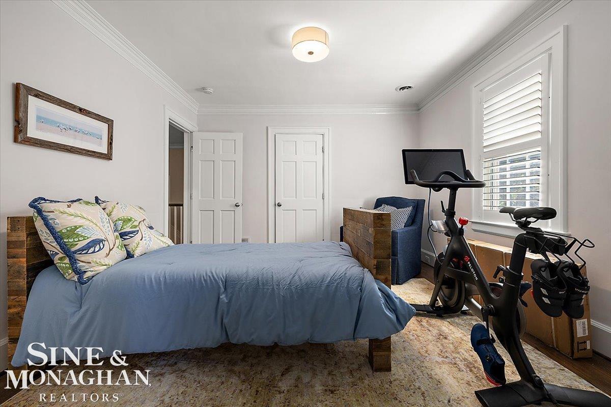 870 Washington Road Grosse Pointe, MI 48230 - Photo 36 of 52 50187239-0eb872ff-b49f-4426-aafb-d7d5ca9061da.JPG