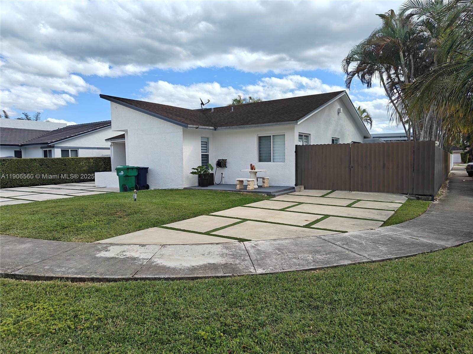 14444 Southwest 107th Terrace Miami, FL 33186 - Photo 9 of 73