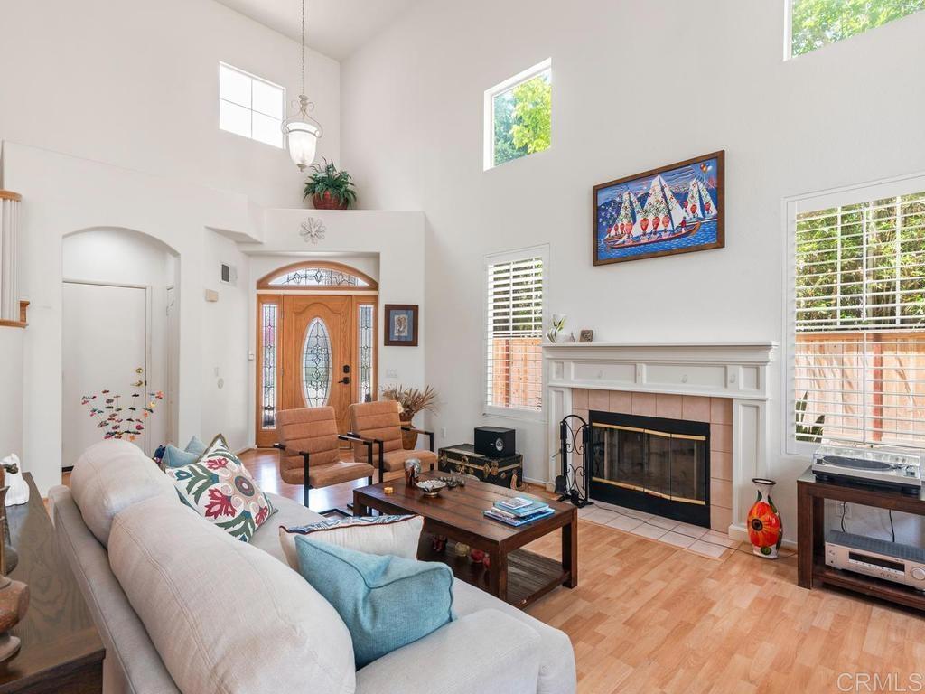 502 Kristen Court Encinitas, CA 92024 - Photo 6 of 51