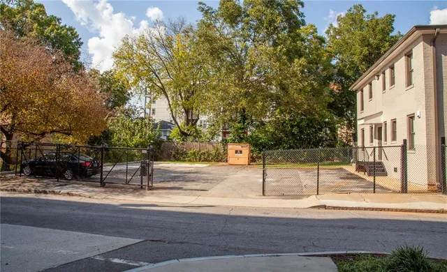 $1,500 | 504 Boulevard Northeast, Atlanta, GA 30308