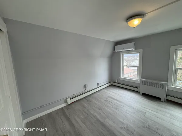 $1,350 | 301 North Main Street, Unit 2, Wilkes Barre, PA 18702
