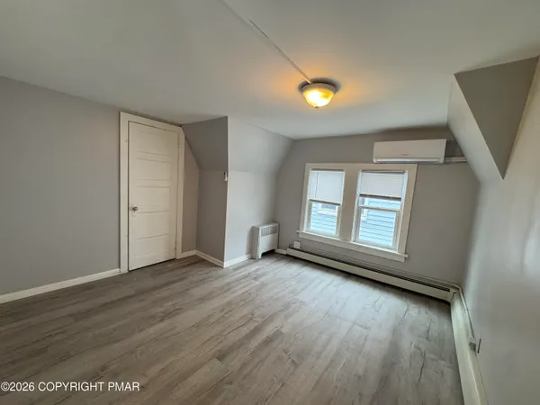$1,350 | 301 North Main Street, Unit 2, Wilkes Barre, PA 18702