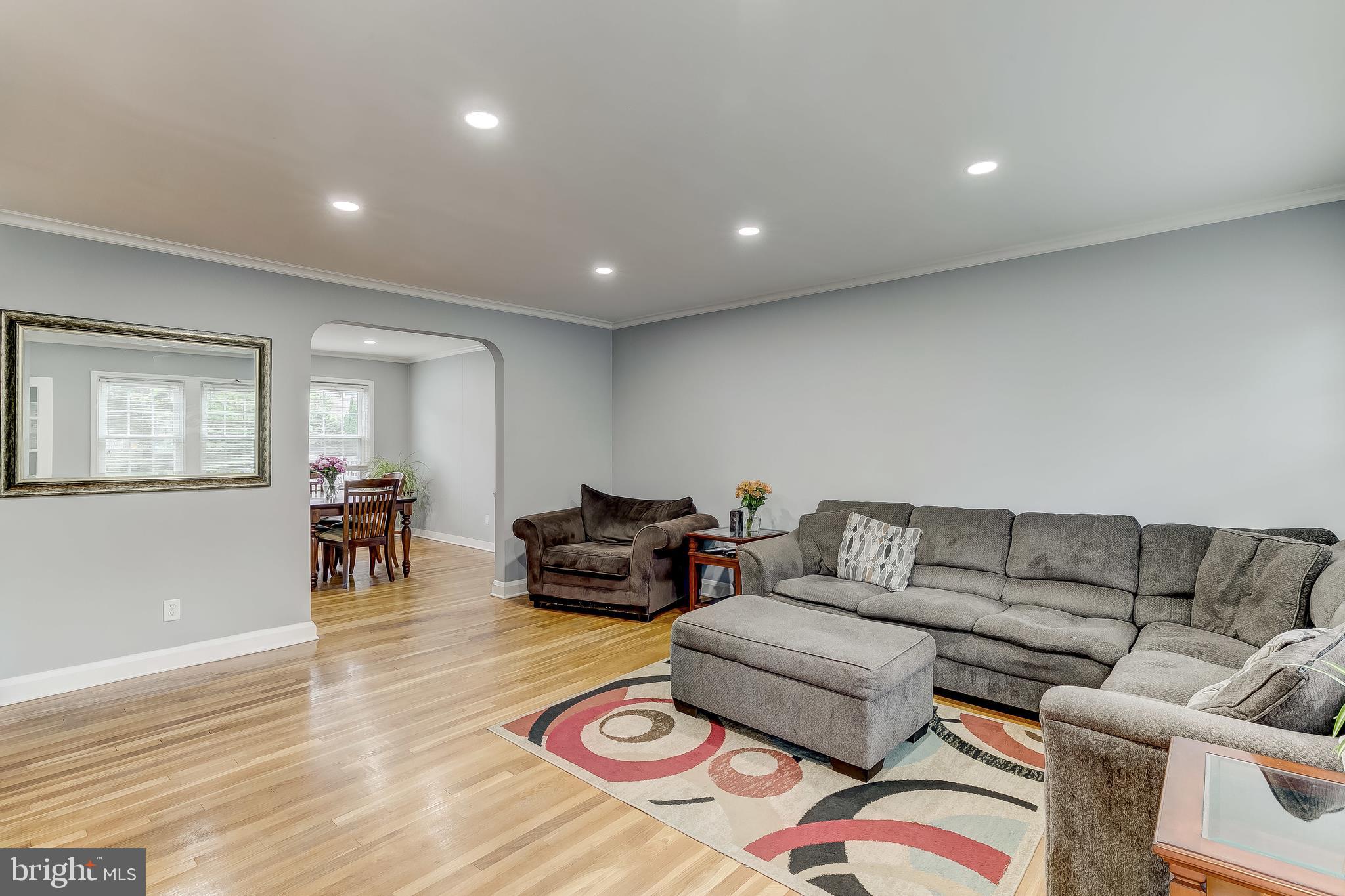 1840 Glen Ridge Road Towson, MD 21286 - Photo 4 of 32