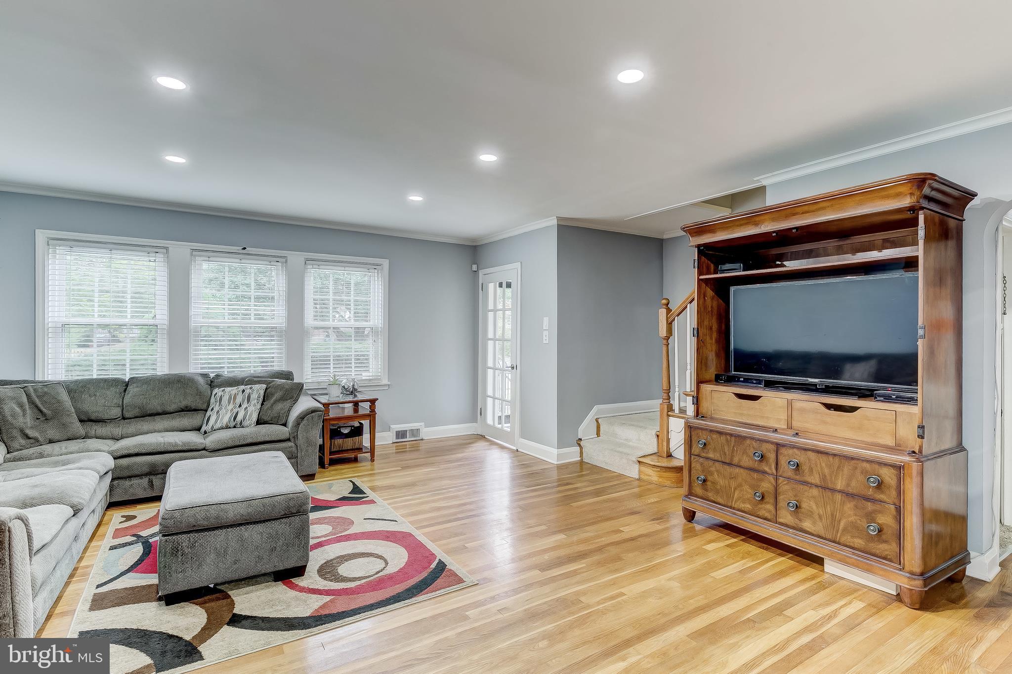 1840 Glen Ridge Road Towson, MD 21286 - Photo 6 of 32