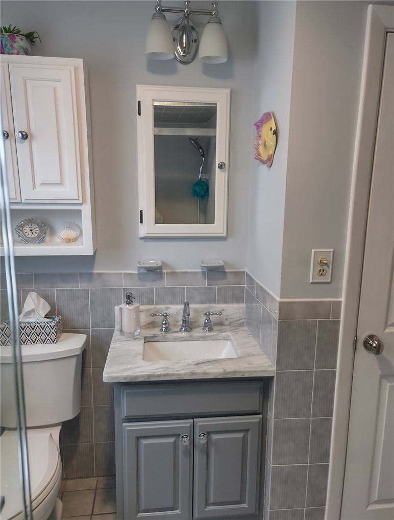 26 Potomac Road Warwick, RI 02888 - Photo 29 of 50