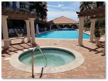 $2,800 | 5077 Northwest 7th Street, Unit PH1, Miami, FL 33126